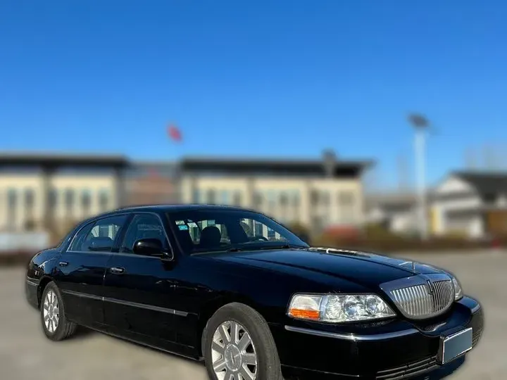 2014 Porsche 918 Spyder 4.6L 608HP V8 7DCT PHEV 6.8KWH,autocango,china used car exporter,china ev exporter,chinese used car exporter,chinese used ev exporter