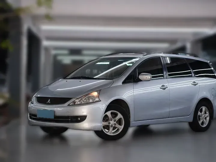 2007 Mitsubishi Grandis 2.4L 165HP L4 4AT,autocango,china used car exporter,china ev exporter,chinese used car exporter,chinese used ev exporter