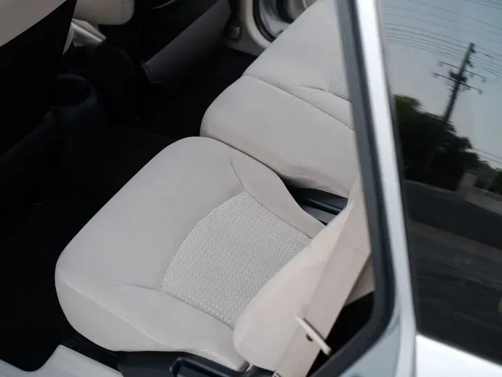 2007 Mitsubishi Grandis 2.4L 165HP L4 4AT,autocango,china used car exporter,china ev exporter,chinese used car exporter,chinese used ev exporter