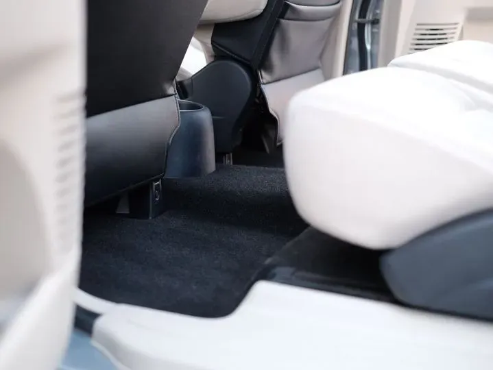 2007 Mitsubishi Grandis 2.4L 165HP L4 4AT,autocango,china used car exporter,china ev exporter,chinese used car exporter,chinese used ev exporter