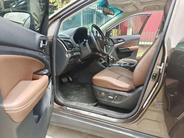 2017 BYD S7 2.0T 205HP L4 6DCT,autocango,china used car exporter,china ev exporter,chinese used car exporter,chinese used ev exporter