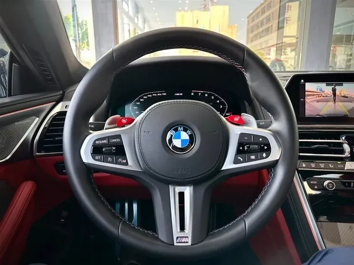 2022 BMW M8 4.4T 625HP V8 8AT,autocango,china used car exporter,china ev exporter,chinese used car exporter,chinese used ev exporter