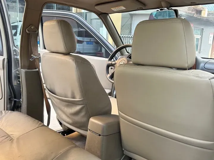 2011 Nissan D22 2.4L 150HP L4 5MT,autocango,china used car exporter,china ev exporter,chinese used car exporter,chinese used ev exporter