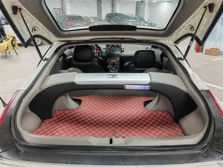 2004 Nissan 350Z 3.5L 280HP V6 5AT,autocango,china used car exporter,china ev exporter,chinese used car exporter,chinese used ev exporter