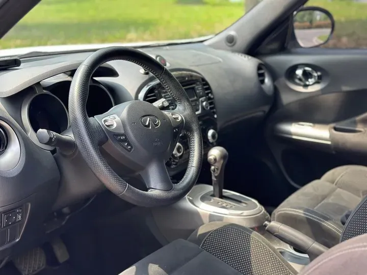 2014 Infiniti ESQ 1.6L 116HP L4 CVT,autocango,china used car exporter,china ev exporter,chinese used car exporter,chinese used ev exporter