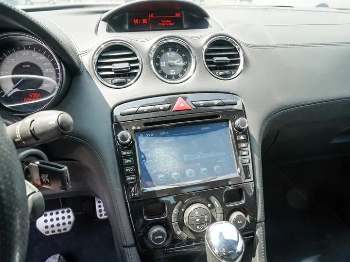 2011 Peugeot RCZ 1.6T 156HP L4 6AT,autocango,china used car exporter,china ev exporter,chinese used car exporter,chinese used ev exporter