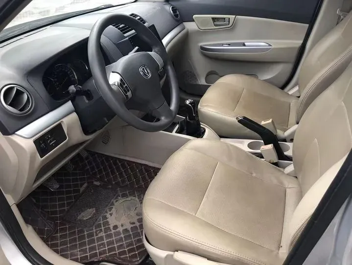 2012 ChangAn Alsvin V5 1.5L 114HP L4 5MT,autocango,china used car exporter,china ev exporter,chinese used car exporter,chinese used ev exporter