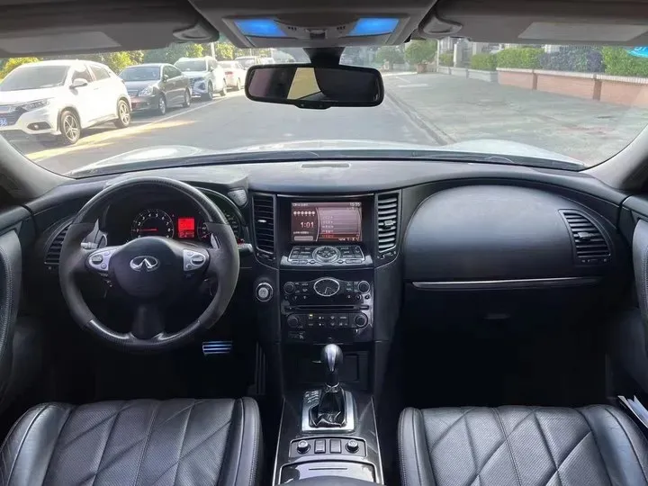 2010 Infiniti FX 3.5L 332HP V6 7AT,autocango,china used car exporter,china ev exporter,chinese used car exporter,chinese used ev exporter