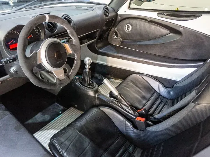 2011 Lotus Exige 1.8T 245HP L4 6MT,autocango,china used car exporter,china ev exporter,chinese used car exporter,chinese used ev exporter