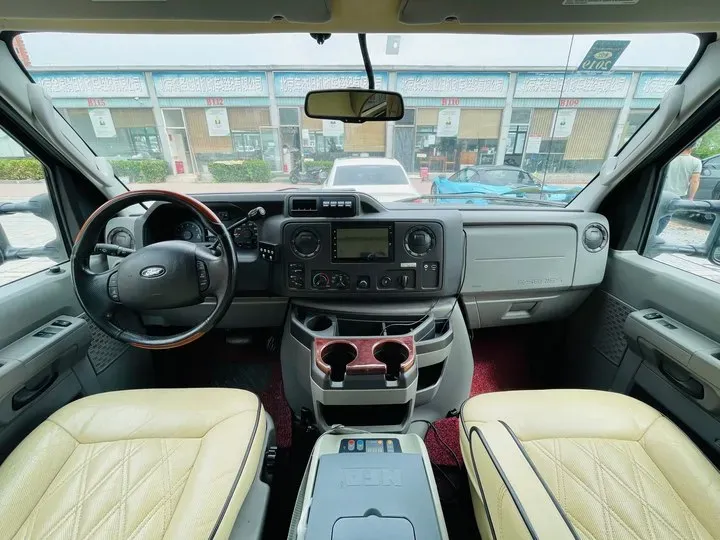 2011 Ford E350 5.4L 258HP V8 5AT,autocango,china used car exporter,china ev exporter,chinese used car exporter,chinese used ev exporter