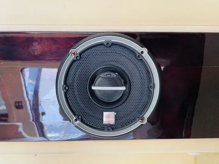 2011 Ford E350 5.4L 258HP V8 5AT,autocango,china used car exporter,china ev exporter,chinese used car exporter,chinese used ev exporter