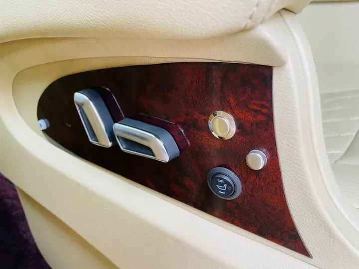 2011 Ford E350 5.4L 258HP V8 5AT,autocango,china used car exporter,china ev exporter,chinese used car exporter,chinese used ev exporter