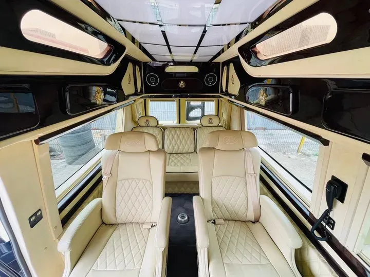 2011 Ford E350 5.4L 258HP V8 5AT,autocango,china used car exporter,china ev exporter,chinese used car exporter,chinese used ev exporter