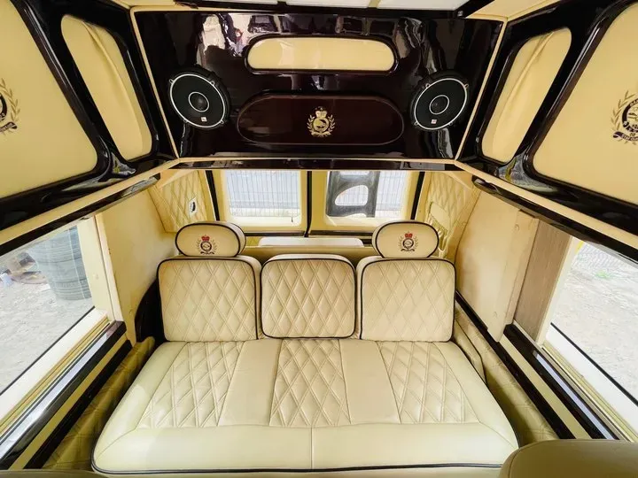 2011 Ford E350 5.4L 258HP V8 5AT,autocango,china used car exporter,china ev exporter,chinese used car exporter,chinese used ev exporter