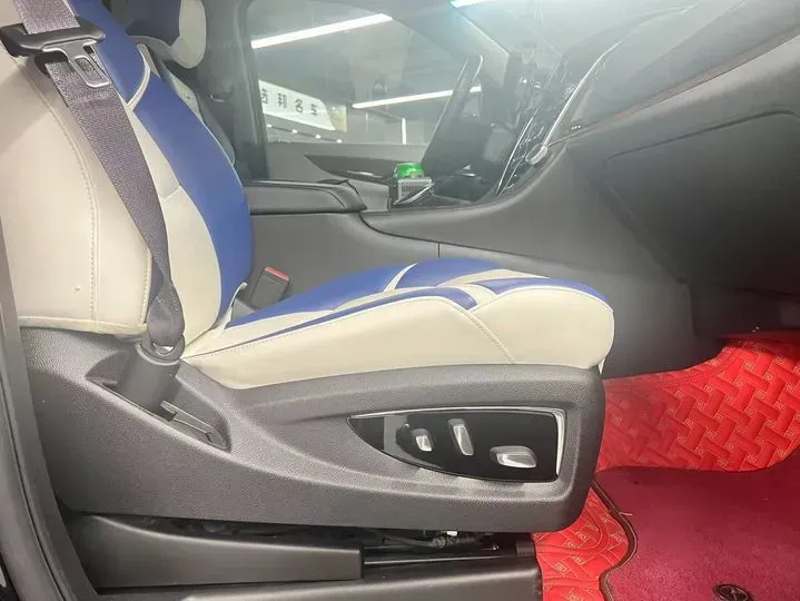 2017 Cadillac ESCALADE 6.2L 426HP V8 8AT,autocango,china used car exporter,china ev exporter,chinese used car exporter,chinese used ev exporter