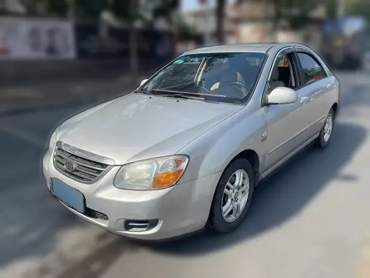 2010 Kia Cerato 1.6L 112HP L4 5MT