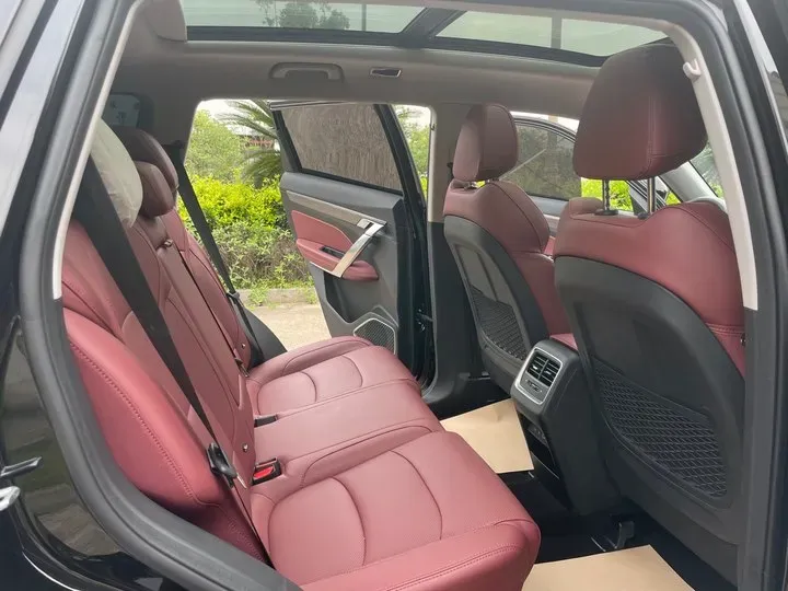 2022 Geely Azkarra 1.8T 184HP L4 7DCT,autocango,china used car exporter,china ev exporter,chinese used car exporter,chinese used ev exporter