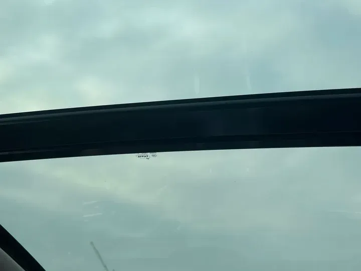 2022 Geely Azkarra 1.8T 184HP L4 7DCT,autocango,china used car exporter,china ev exporter,chinese used car exporter,chinese used ev exporter