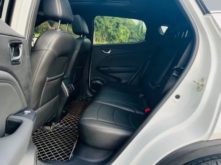 2019 DongFeng Fengon Fengon E3 Range Extended 84HP REEV 17.28KWH,autocango,china used car exporter,china ev exporter,chinese used car exporter,chinese used ev exporter