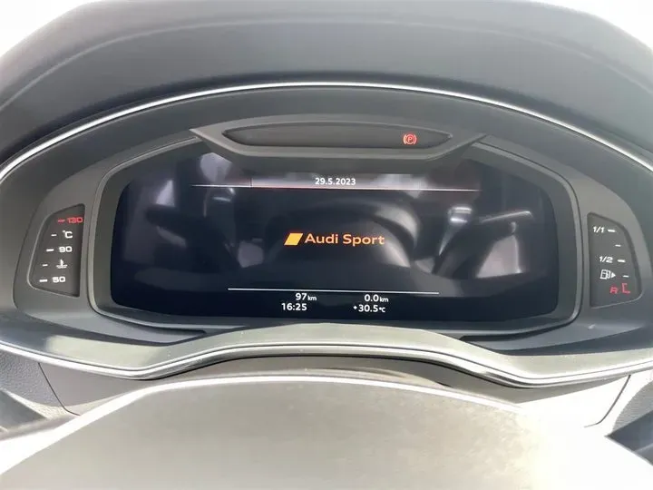 2021 Audi RS 7 4.0T 600HP V8 8AT,autocango,china used car exporter,china ev exporter,chinese used car exporter,chinese used ev exporter