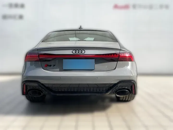 2021 Audi RS 7 4.0T 600HP V8 8AT,autocango,china used car exporter,china ev exporter,chinese used car exporter,chinese used ev exporter