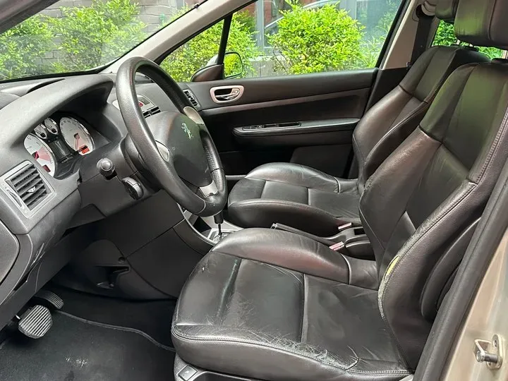 2007 Peugeot 307 2.0L 140HP L4 4AT,autocango,china used car exporter,china ev exporter,chinese used car exporter,chinese used ev exporter