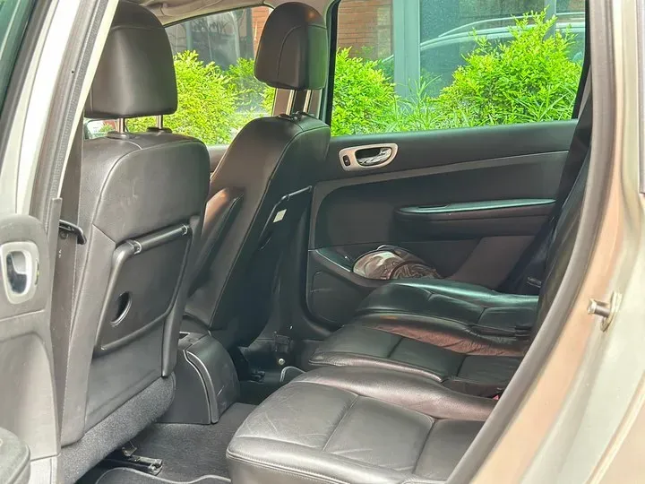 2007 Peugeot 307 2.0L 140HP L4 4AT,autocango,china used car exporter,china ev exporter,chinese used car exporter,chinese used ev exporter