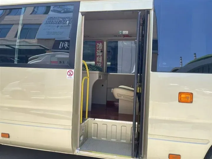 2019 Toyota Coaster 4.0L 205HP V6 5MT,autocango,china used car exporter,china ev exporter,chinese used car exporter,chinese used ev exporter