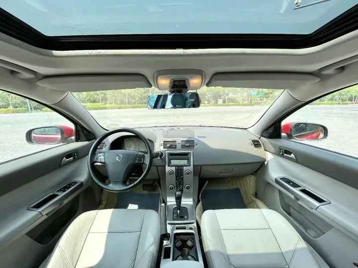 2009 Volvo S40 2.0L 141HP L4 6DCT,autocango,china used car exporter,china ev exporter,chinese used car exporter,chinese used ev exporter