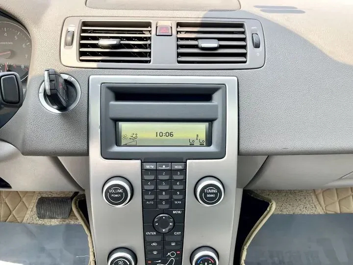 2009 Volvo S40 2.0L 141HP L4 6DCT,autocango,china used car exporter,china ev exporter,chinese used car exporter,chinese used ev exporter