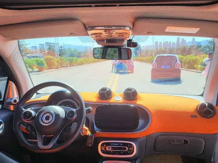 2015 Smart smart fortwo 1.0L 71HP L3 6DCT,autocango,china used car exporter,china ev exporter,chinese used car exporter,chinese used ev exporter