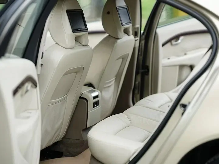 2006 Volvo S80 3.2L 238HP L6 6AT,autocango,china used car exporter,china ev exporter,chinese used car exporter,chinese used ev exporter