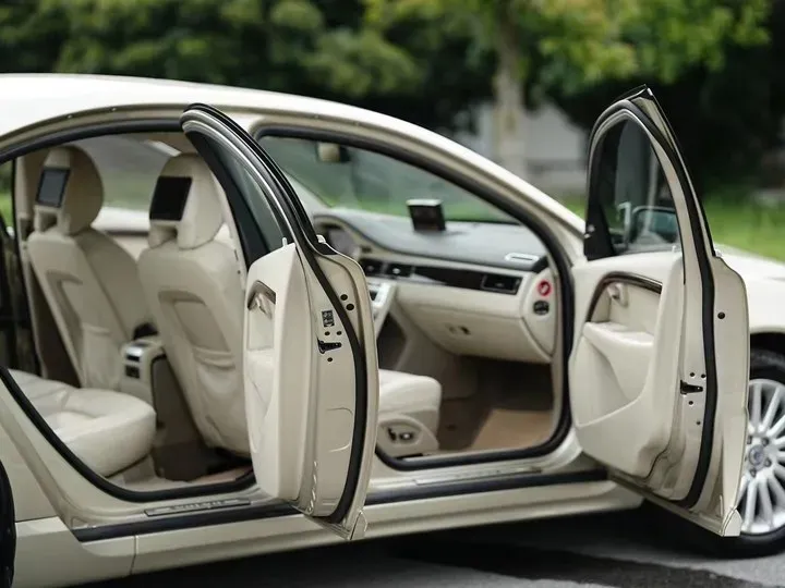 2006 Volvo S80 3.2L 238HP L6 6AT,autocango,china used car exporter,china ev exporter,chinese used car exporter,chinese used ev exporter