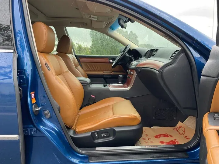 2005 Nissan Fuga 3.5L 280HP V6 5AT,autocango,china used car exporter,china ev exporter,chinese used car exporter,chinese used ev exporter