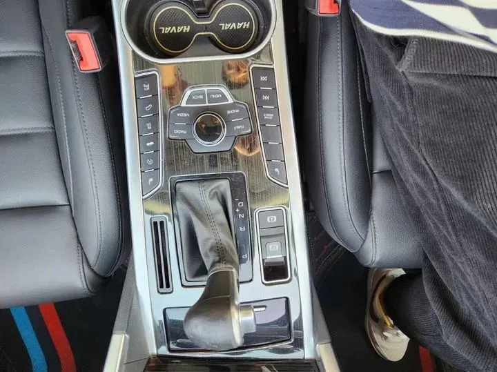 2016 Haval H7 2.0T 231HP L4 6DCT,autocango,china used car exporter,china ev exporter,chinese used car exporter,chinese used ev exporter