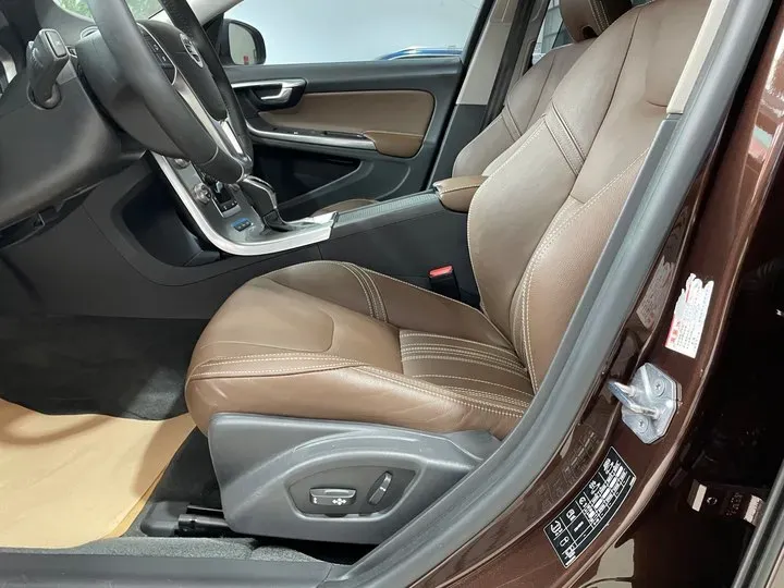 2015 Volvo S60 2.0T 238HP L4 8AT PHEV 11.2KWH,autocango,china used car exporter,china ev exporter,chinese used car exporter,chinese used ev exporter