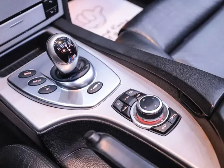 2005 BMW M5 5.0L 507HP V10 7AMT,autocango,china used car exporter,china ev exporter,chinese used car exporter,chinese used ev exporter