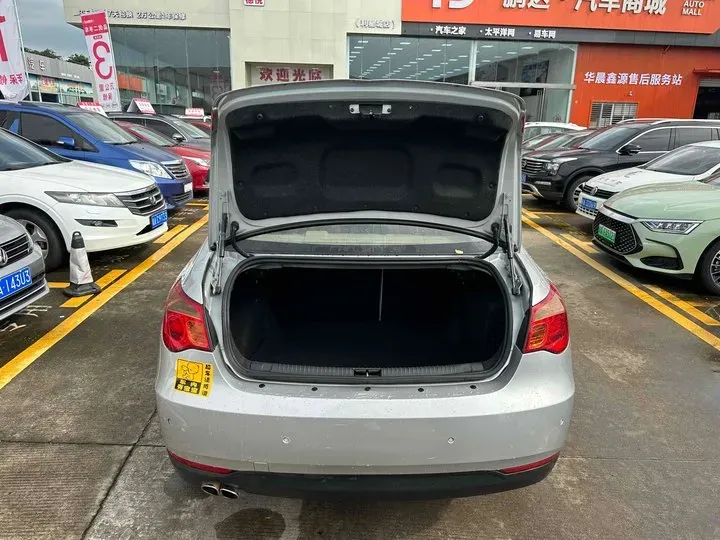 2010 Roewe 550 1.8L 133HP L4 5AT,autocango,china used car exporter,china ev exporter,chinese used car exporter,chinese used ev exporter