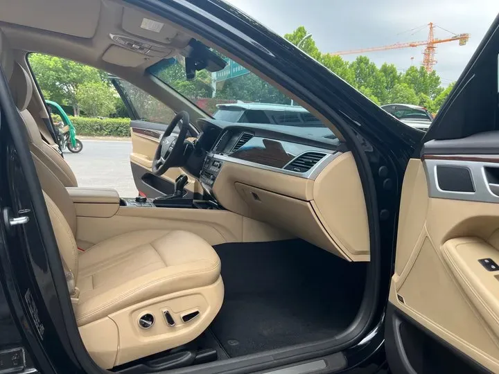 2015 Hyundai Cenesis 3.0L 257HP V6 8AT,autocango,china used car exporter,china ev exporter,chinese used car exporter,chinese used ev exporter