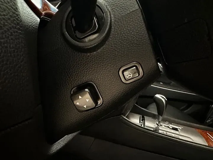 2012 Hyundai Equus 3.8L 335HP V6 8AT,autocango,china used car exporter,china ev exporter,chinese used car exporter,chinese used ev exporter