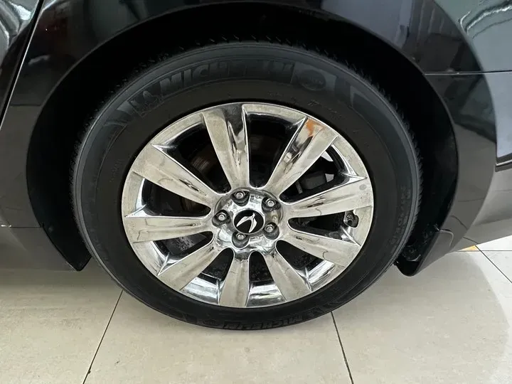 2012 Hyundai Equus 3.8L 335HP V6 8AT,autocango,china used car exporter,china ev exporter,chinese used car exporter,chinese used ev exporter