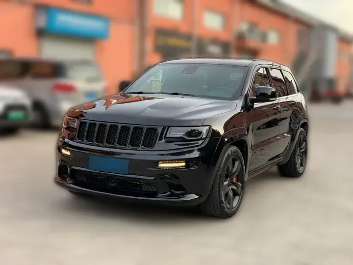 2014 Jeep Grand Cherokee SRT 6.4L 468HP V8 8AT