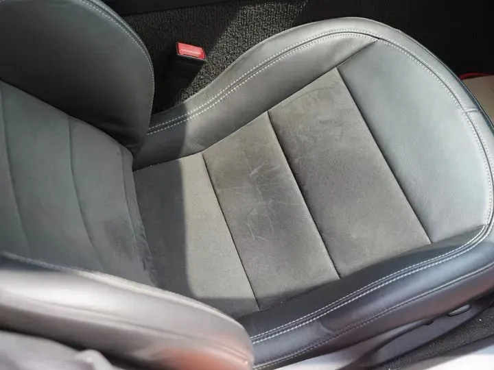 2020 Chevrolet Corvette 6.2L 496HP V8 8DCT,autocango,china used car exporter,china ev exporter,chinese used car exporter,chinese used ev exporter