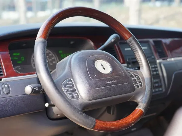 2014 Porsche 918 Spyder 4.6L 608HP V8 7DCT PHEV 6.8KWH,autocango,china used car exporter,china ev exporter,chinese used car exporter,chinese used ev exporter