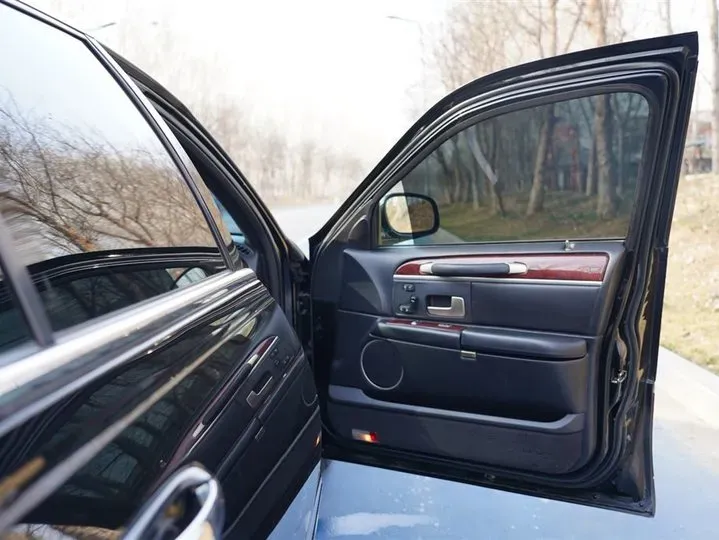 2014 Porsche 918 Spyder 4.6L 608HP V8 7DCT PHEV 6.8KWH,autocango,china used car exporter,china ev exporter,chinese used car exporter,chinese used ev exporter