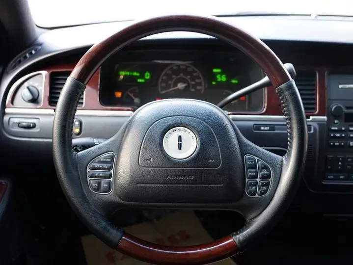 2014 Porsche 918 Spyder 4.6L 608HP V8 7DCT PHEV 6.8KWH,autocango,china used car exporter,china ev exporter,chinese used car exporter,chinese used ev exporter