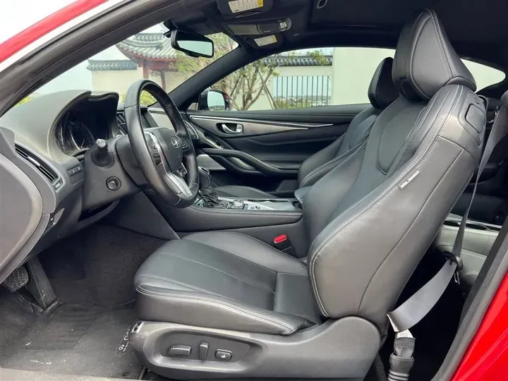 2019 Infiniti Q60 2.0T 211HP L4 7AT,autocango,china used car exporter,china ev exporter,chinese used car exporter,chinese used ev exporter