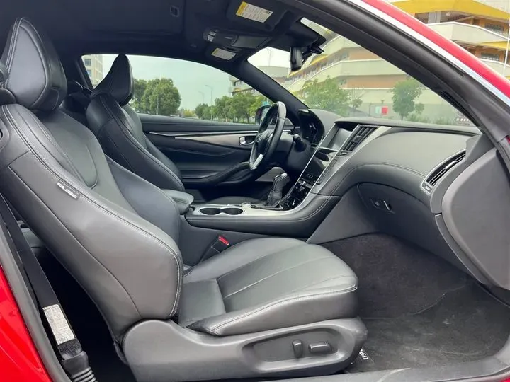 2019 Infiniti Q60 2.0T 211HP L4 7AT,autocango,china used car exporter,china ev exporter,chinese used car exporter,chinese used ev exporter