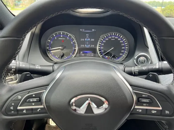 2019 Infiniti Q60 2.0T 211HP L4 7AT,autocango,china used car exporter,china ev exporter,chinese used car exporter,chinese used ev exporter