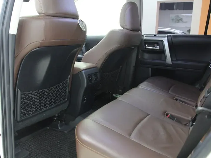 2022 Toyota 4Runner 4.0L 273HP V6 5AT,autocango,china used car exporter,china ev exporter,chinese used car exporter,chinese used ev exporter